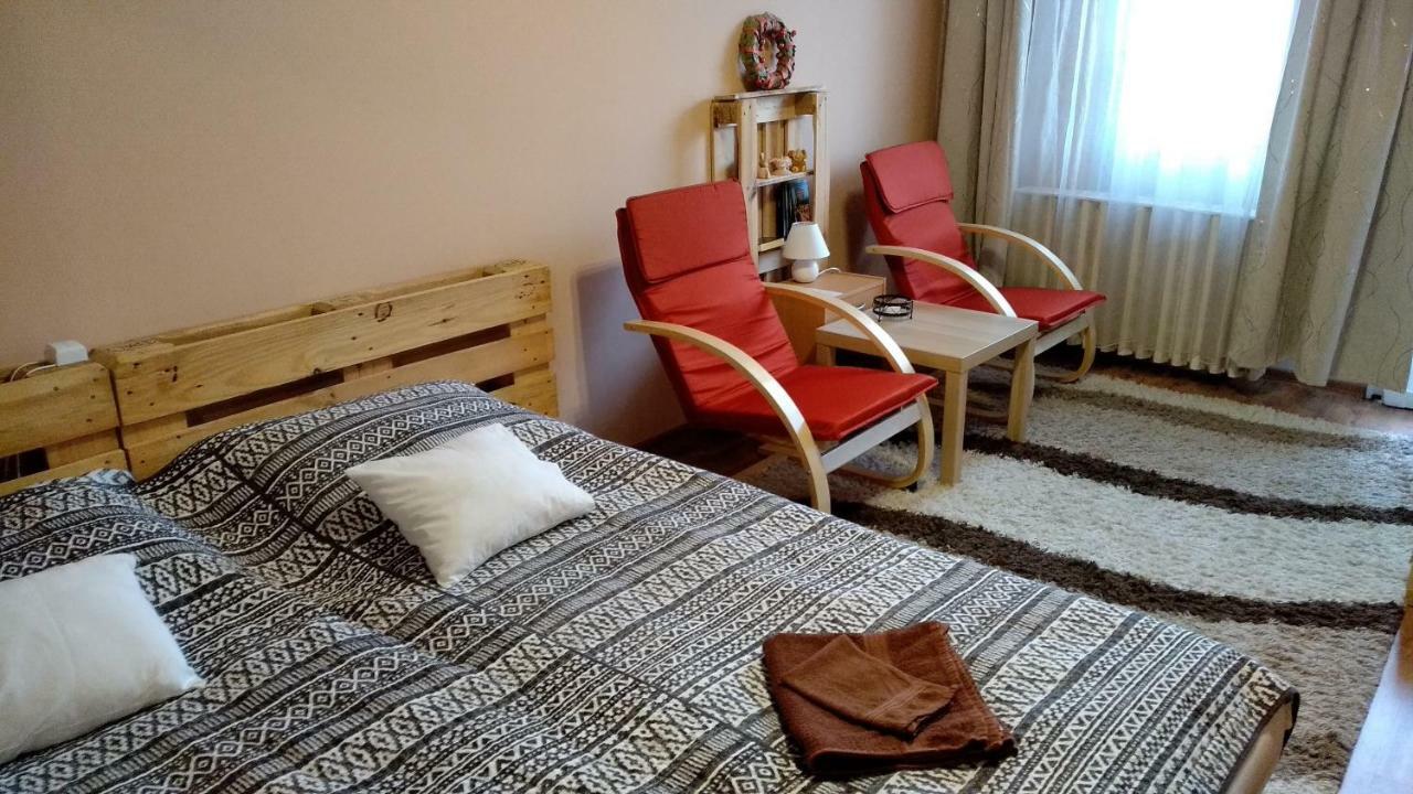 Gesztenyes Apartman 미슈콜츠 외부 사진