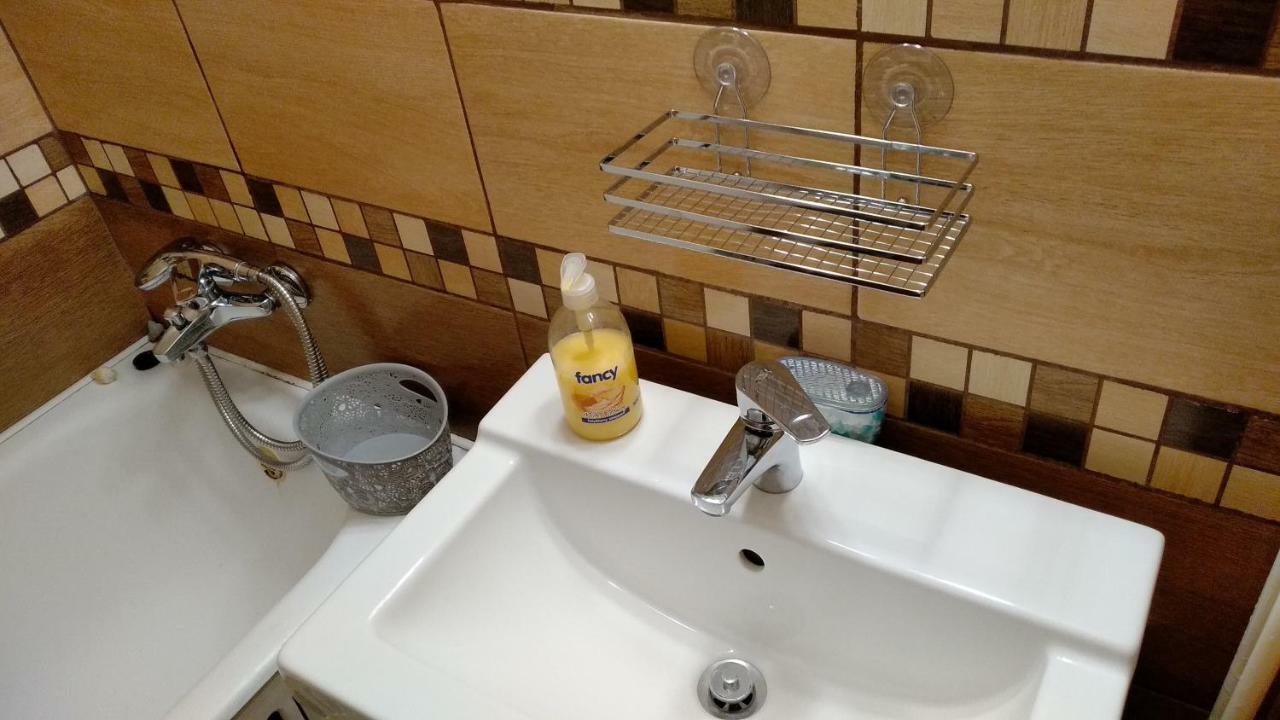 Gesztenyes Apartman 미슈콜츠 외부 사진